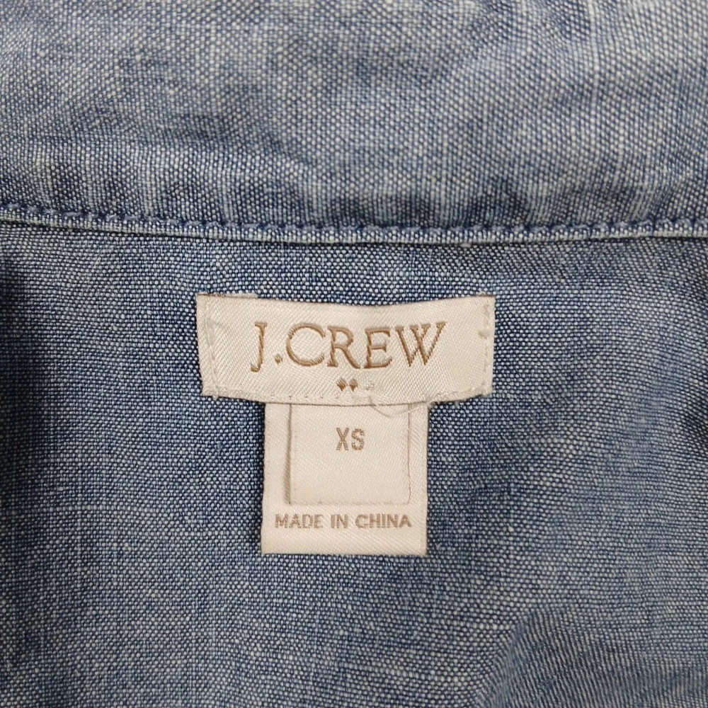 J.Crew Women's Chambray Button Down Shirt XS Light Blue‎ 100% Cotton